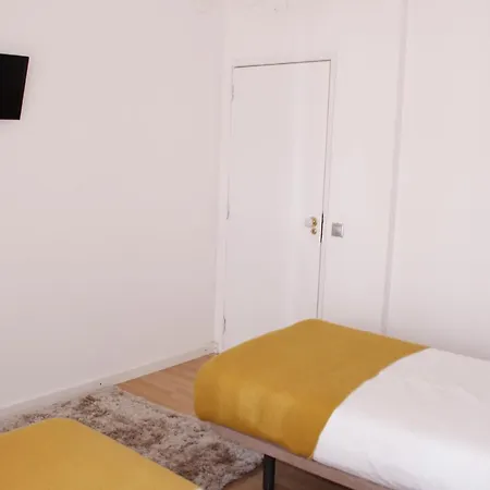Appartamento No Centro De A 200m Da *